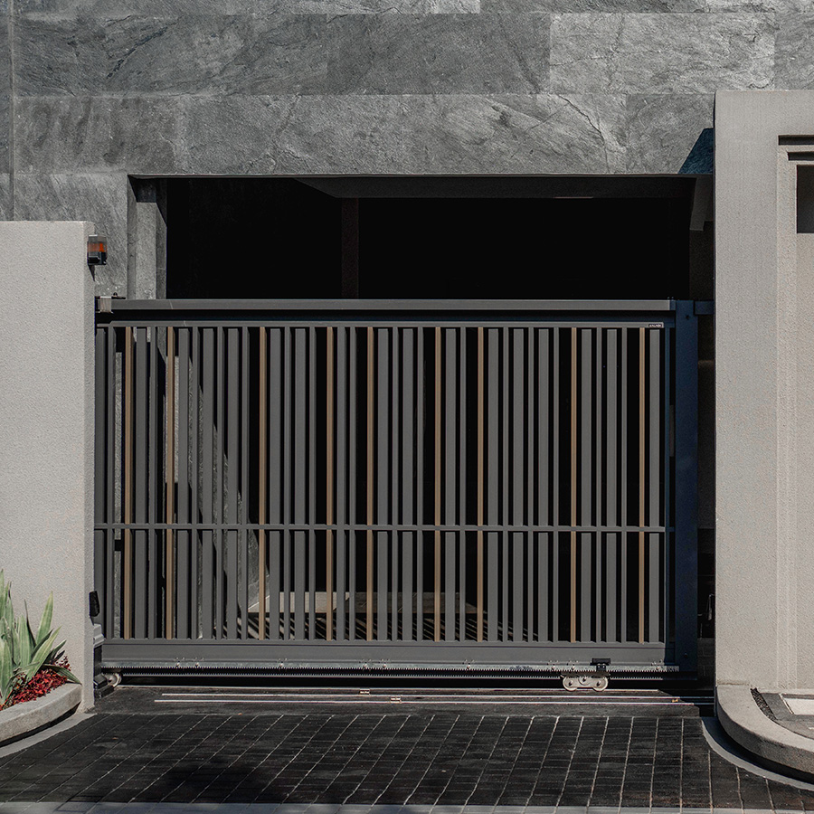 ประตูรั้วอลูมิเนียม ราคาต่อตารางเมตร