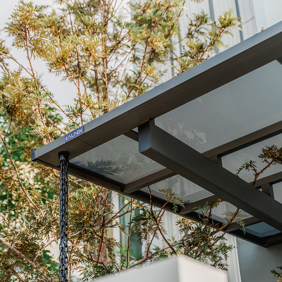 หลังคากันสาดอลูมิเนียม