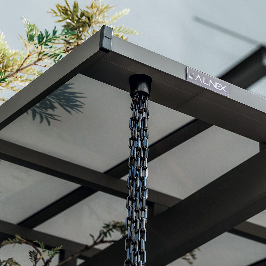 หลังคากันสาด