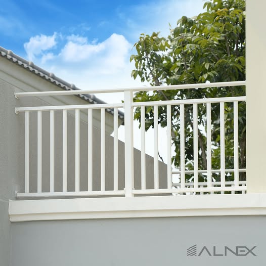 ราวกันตกระเบียง แบบไหนเข้ากับบ้านคุณ? สไตล์ Minimal / Modern / Loft เลือกยังไงให้คุ้ม